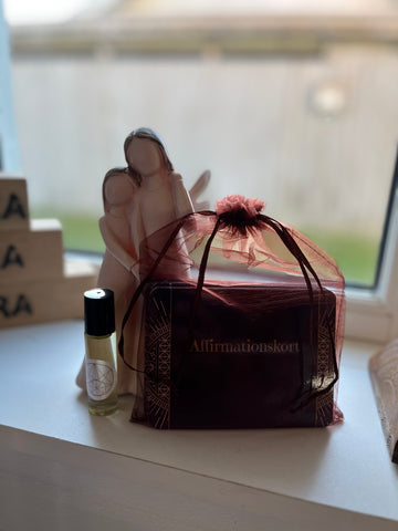 Affirmationskort med unik olie